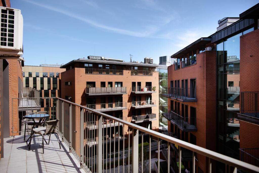 Wygodny Apartament Przy Dworcu Krakau Exterior foto