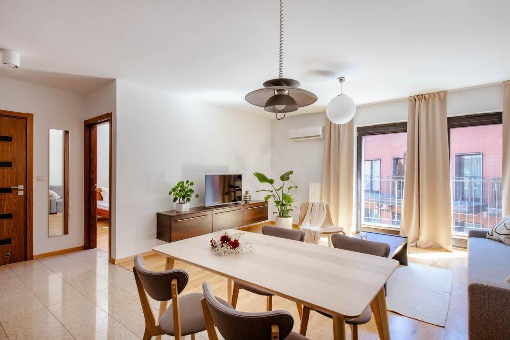 Wygodny Apartament Przy Dworcu Krakau Exterior foto